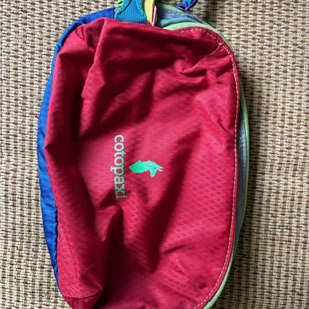 Cotopaxi Nido Accessory Bag - Del Día